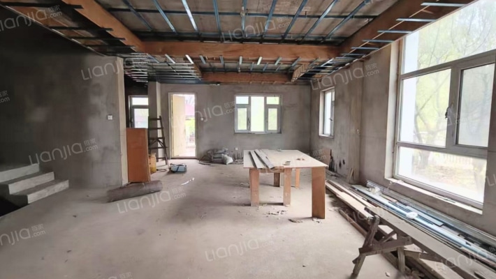 急售邻京大别墅，户型好，价格美丽-餐厅