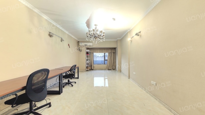 重庆总部城二手房实景图