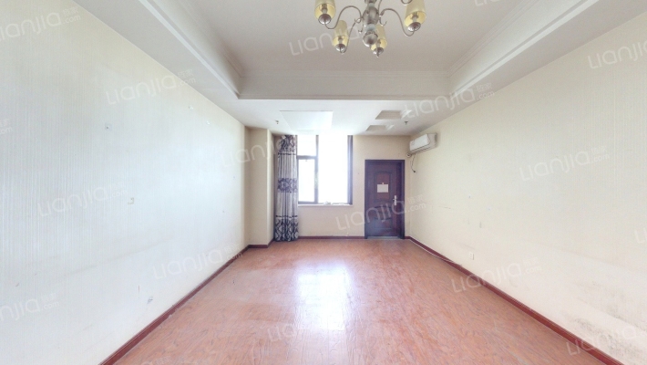 坤泽10里城二手房实景图