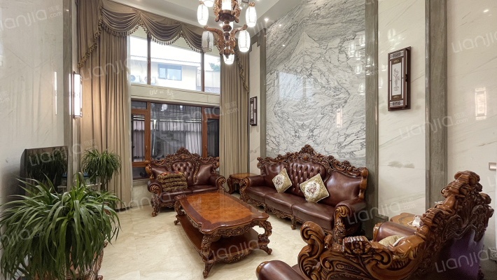 杜甫花园二手房实景图