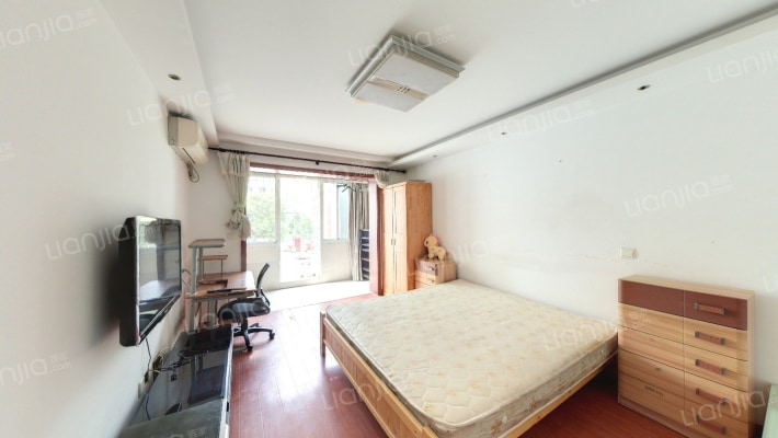 叙丰里二手房实景图