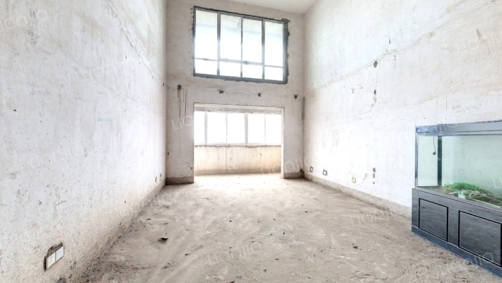 邮电宿舍二手房实景图