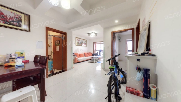 摩卡空间二手房实景图