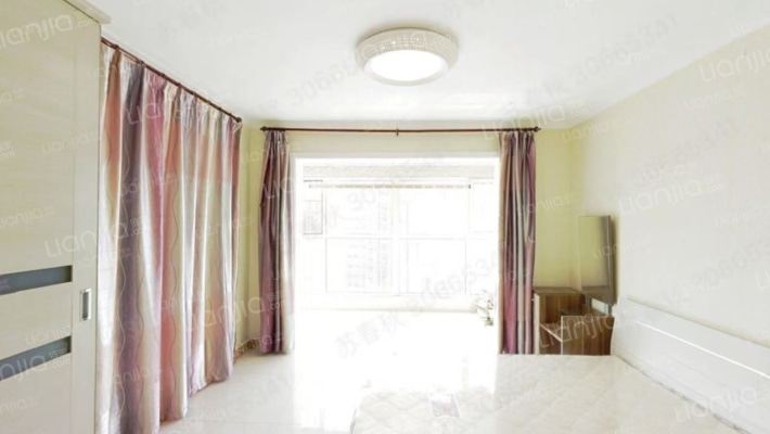 老城区近市场，购物买菜方便，南北通透大三居，-卧室A