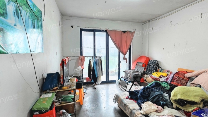秀沁苑二手房实景图