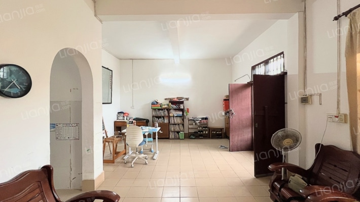 独树根西路五巷24号二手房实景图