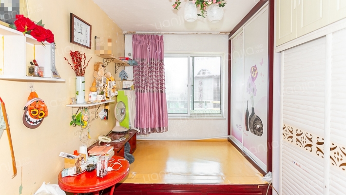 官电街小区二手房实景图