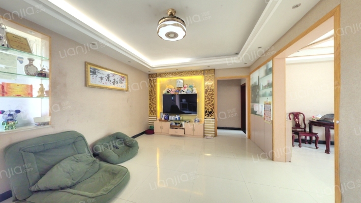 吉阳西路50号二手房实景图