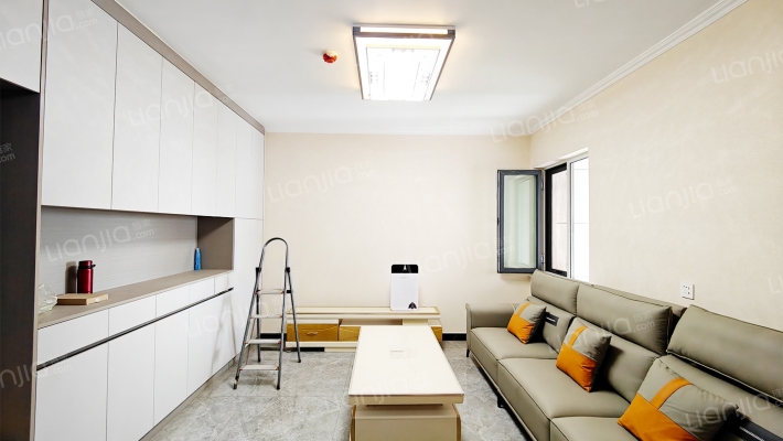 宏成家园二手房实景图