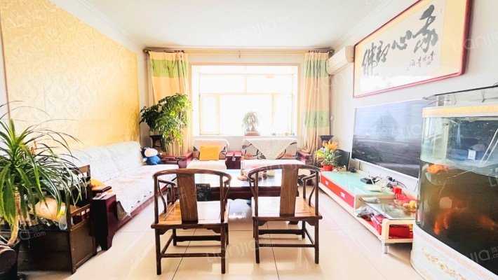 和美苑二手房实景图