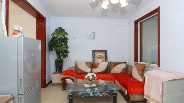 中央康城回迁楼二手房实景图