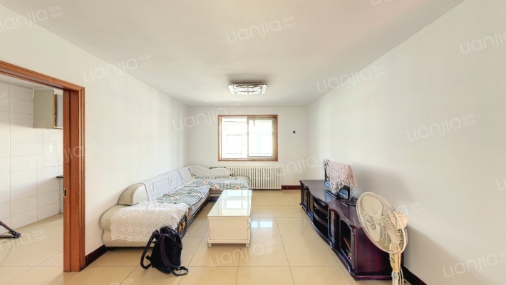 秀河园二手房实景图