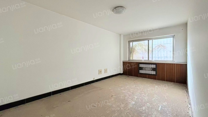 市区的联排别墅，院子大户型方正-卧室A