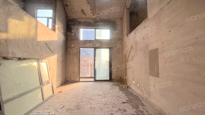 百合里二手房实景图