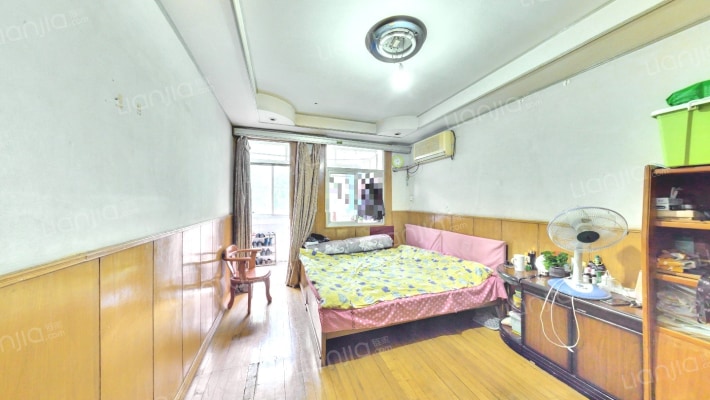 白下路235号小区二手房实景图