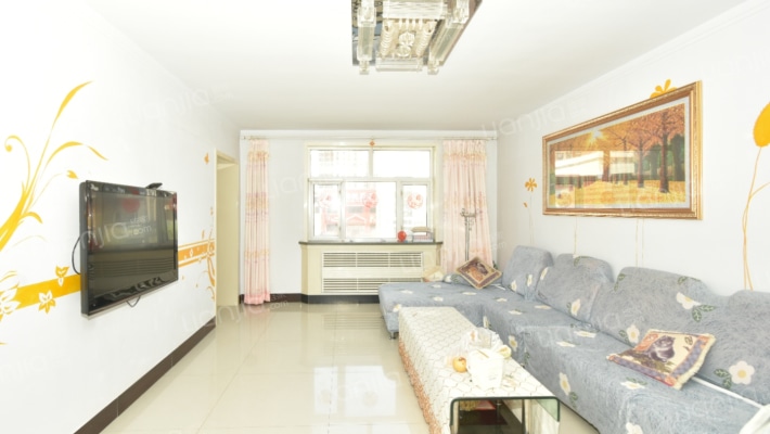 北欧花园二手房实景图