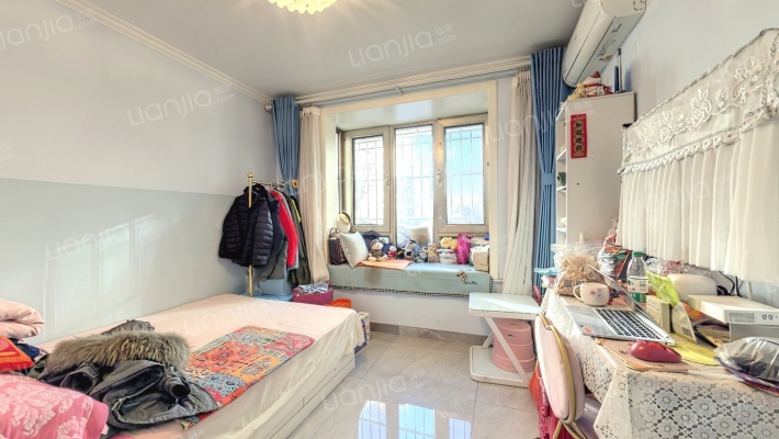 宏盛西区二手房实景图