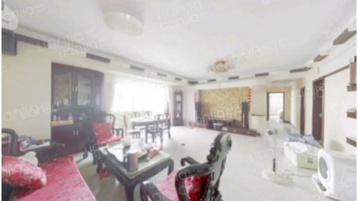 中房高级公寓二手房实景图