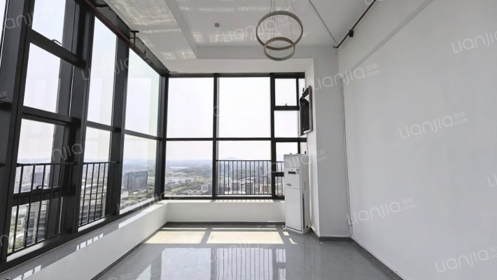 SIC嘉宏国际中心二手房实景图