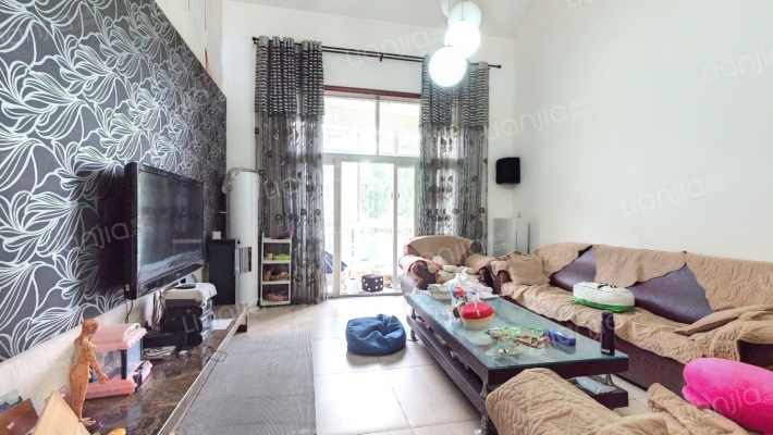 龙府花园二手房实景图