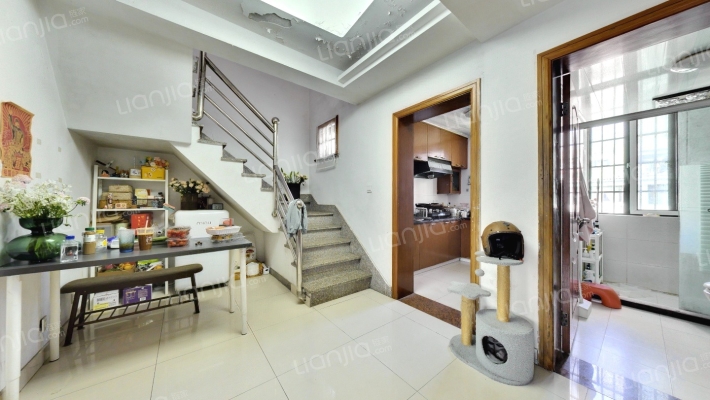 尹东新村二手房实景图