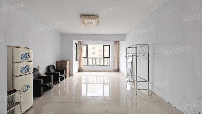 山东服装职业学院教职工宿舍二手房实景图