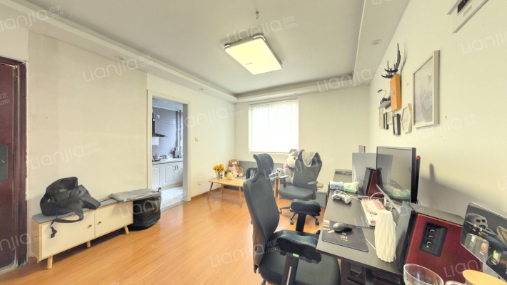 汇枫公寓二手房实景图