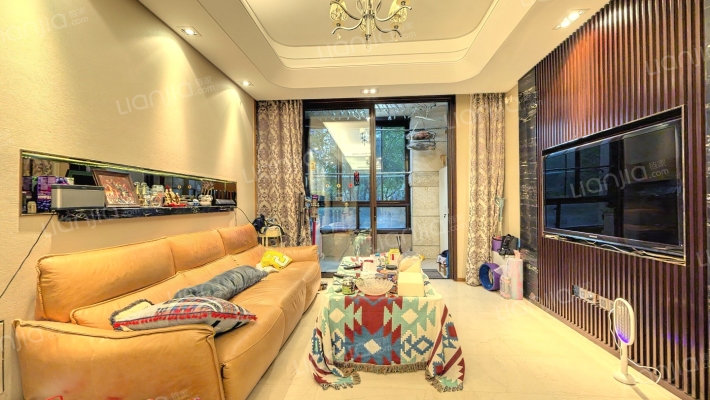 绿地海珀璞晖二手房实景图