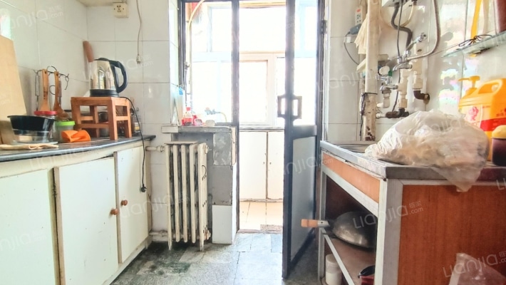 金顺苑 3室2厅 南 北-厨房