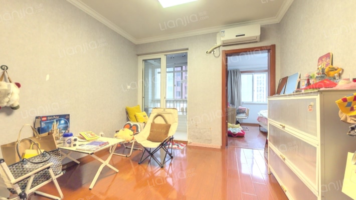 云翔佳苑南区二手房实景图