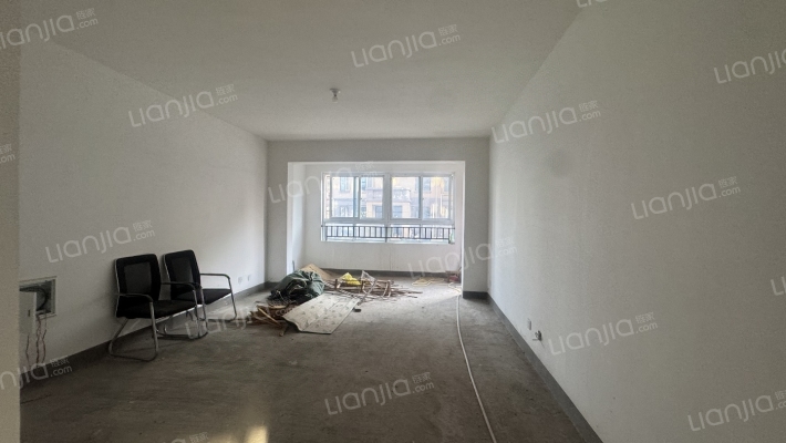 市府雅苑二手房实景图