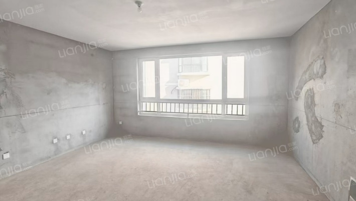 贝亿英才苑北区二手房实景图