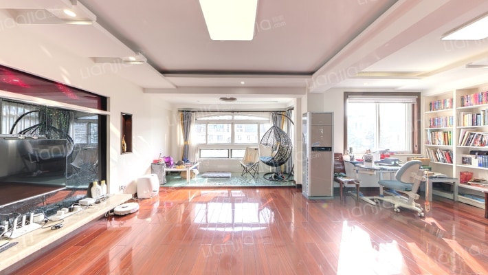 华泰剑桥康河流水二手房实景图