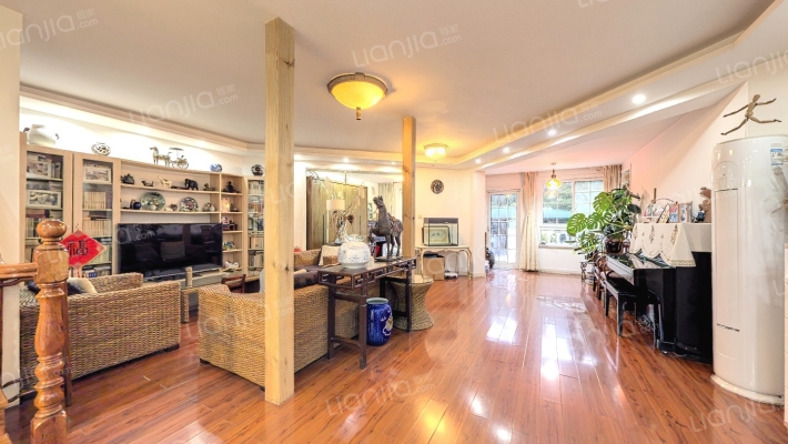 康虹花园(别墅)二手房实景图