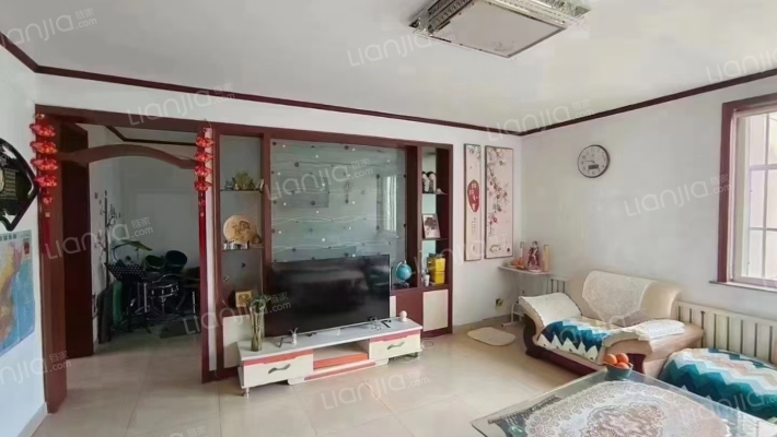 北海贵兴家园二手房实景图