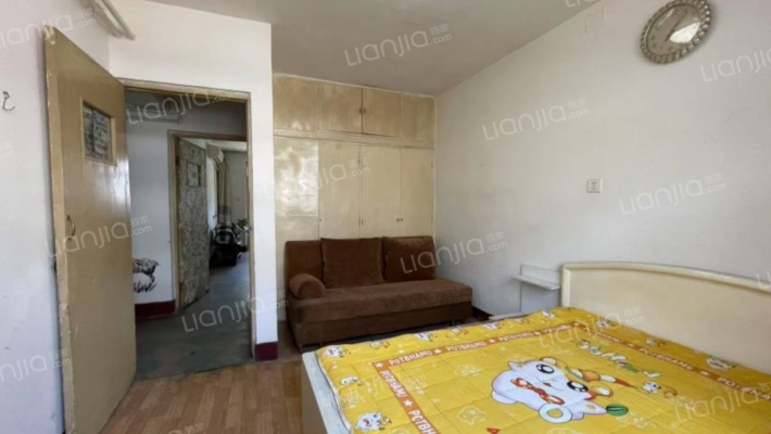 市直机关宿舍一号区二手房实景图