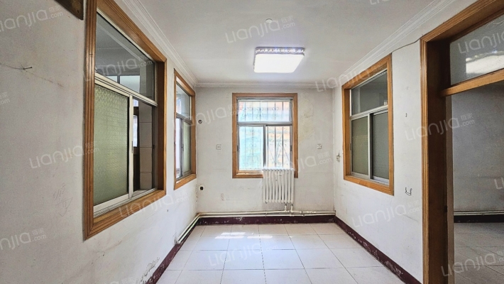 丝绸公司宿舍（贤德苑北）二手房实景图