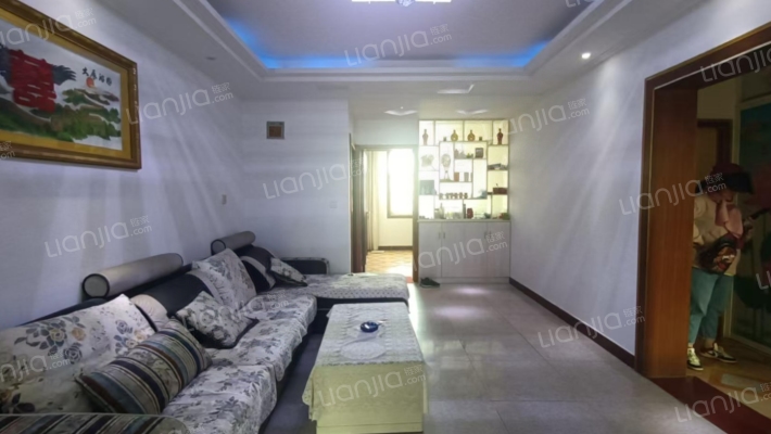 玉龙路二手房实景图