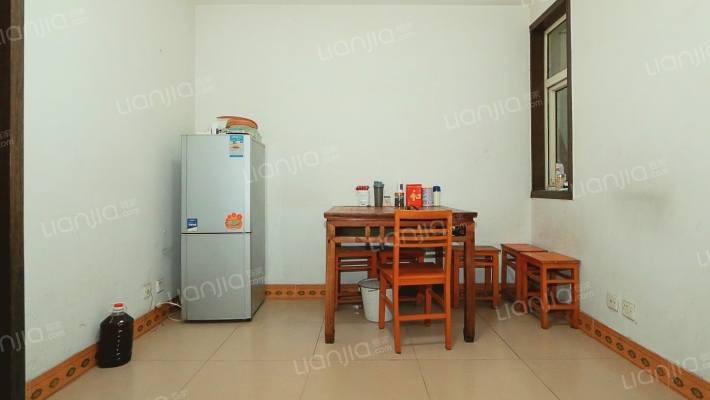 黄河花园九地块二手房实景图