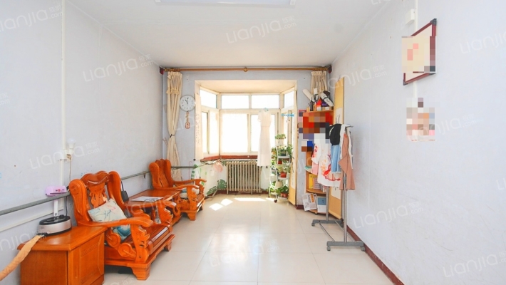 硫酸厂家属楼二手房实景图