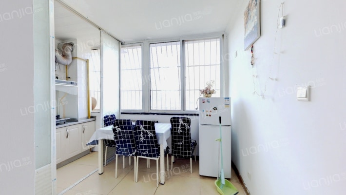 新海园优盘二手房实景图