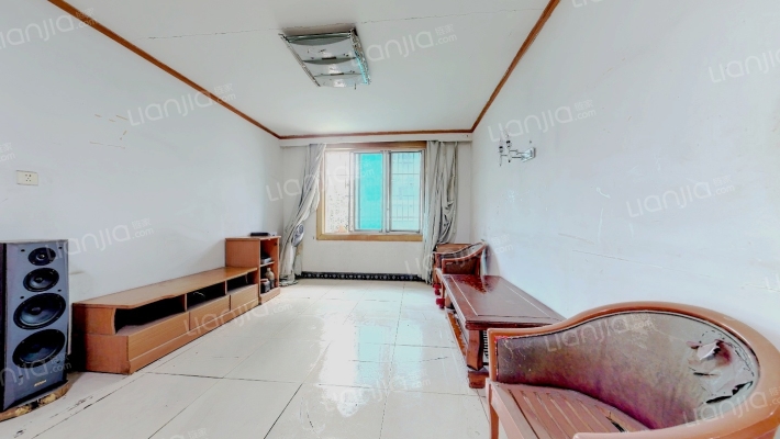 体育场东街128号院二手房实景图