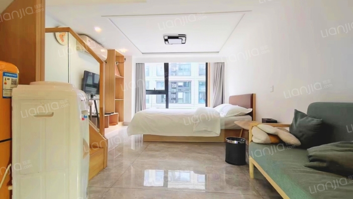 绿城深蓝商务广场二手房实景图