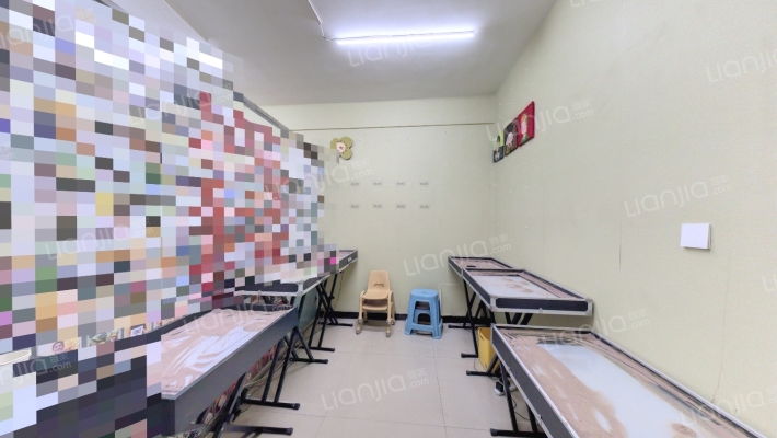 旭日蓝天公寓碧华园二手房实景图