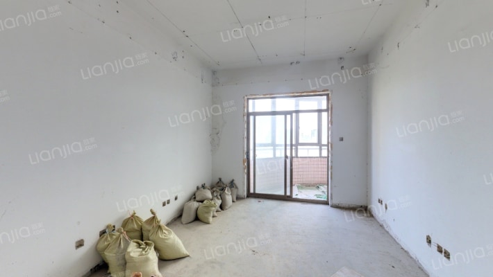 VIP大厦二手房实景图