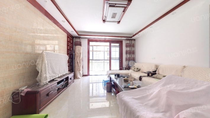 红霞名苑二手房实景图