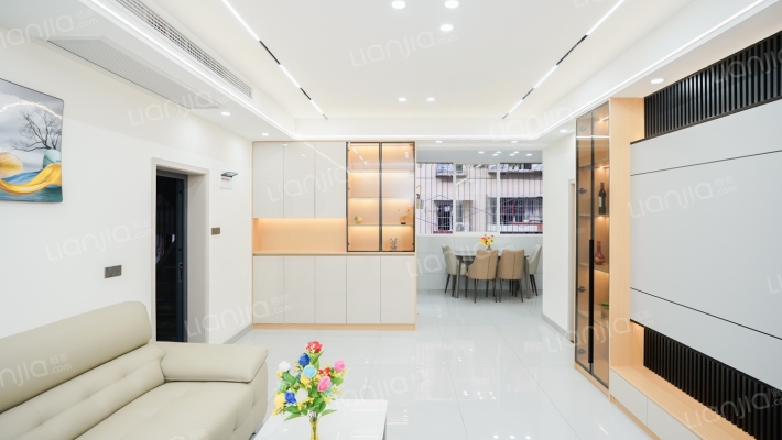 名亨路二手房实景图