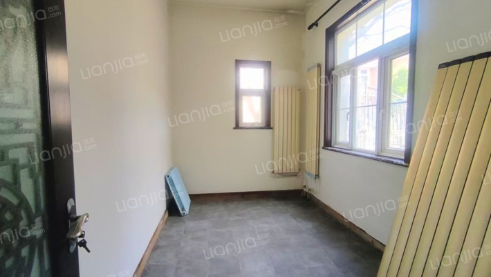 必看房，独栋琉璃湖别墅，产权清晰，无抵押-卧室A