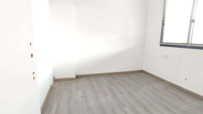 恒茂商业广场二手房实景图