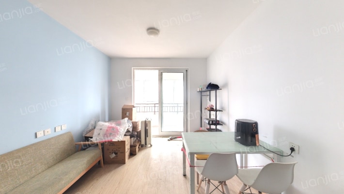 保利罗兰春天二手房实景图